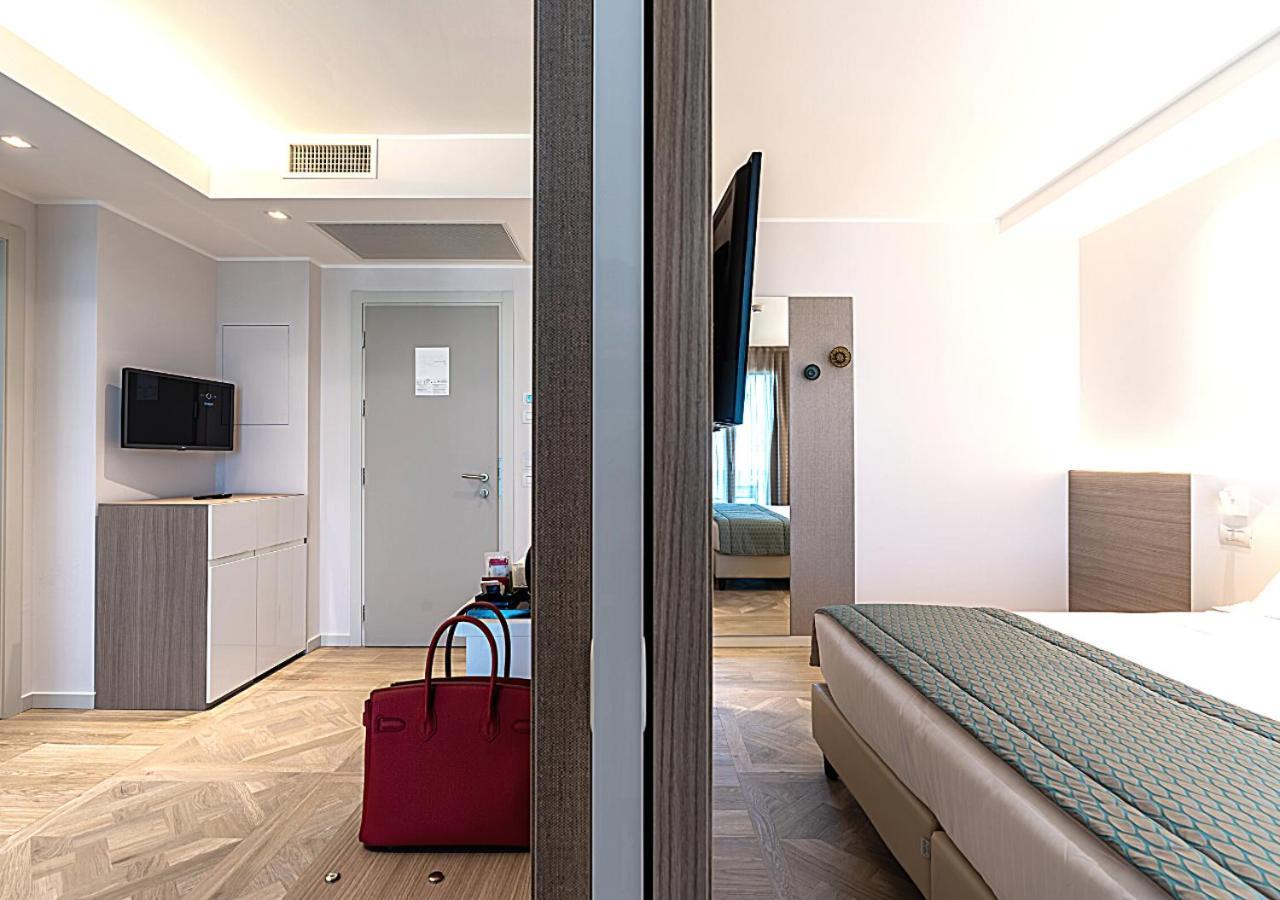 Savini Hotel 4*