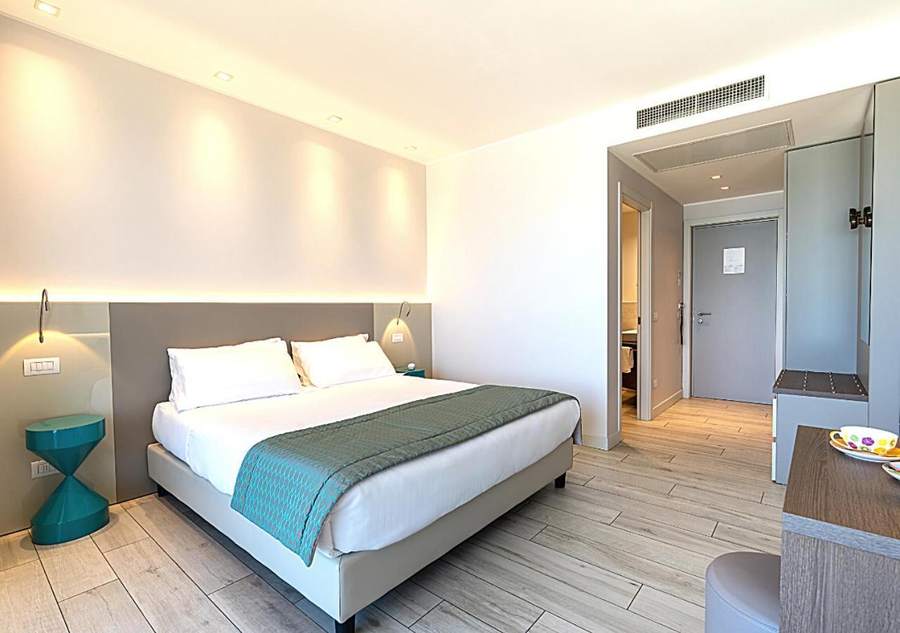 Savini Hotel 4*