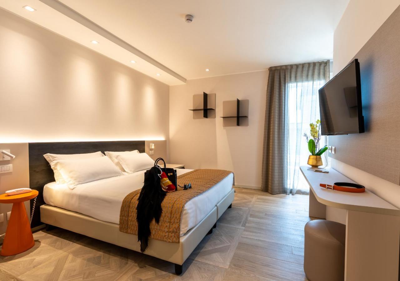 Savini Hotel 4*